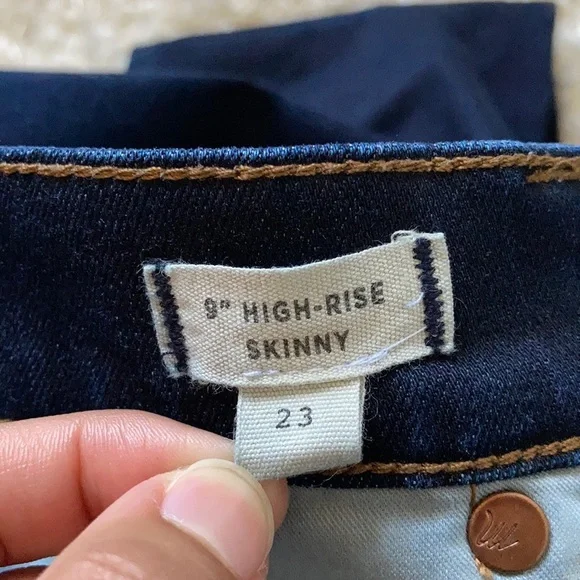 Madewell High Rise Skinny - Picture 4 of 6